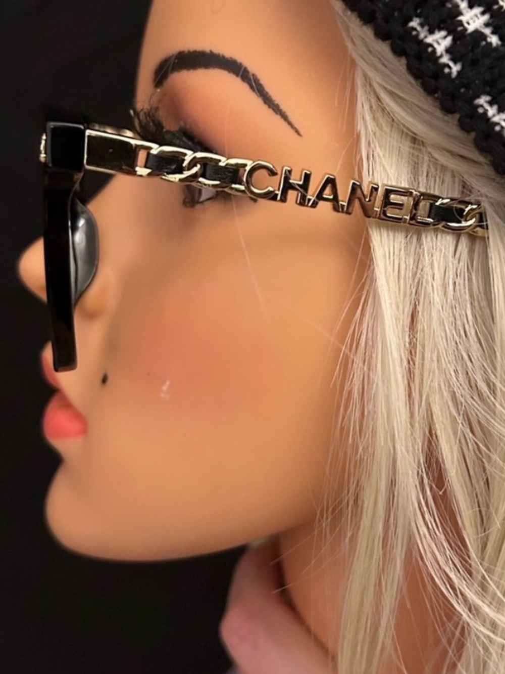 Authentic CHANEL Clear Lens Device Protection - Picture 5 of 13